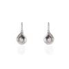 Boucles D'oreilles Puces Gatiene Or Blanc Perle De Culture Et Diamant -Bijouterie primée. B3OFBHH002 master