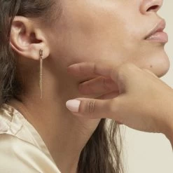 Boucles D'oreilles Pendantes Armoise Or Jaune -Bijouterie primée. B3OFJW00HI model0