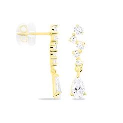 Bijouterie primée. -Bijouterie primée. B3OFJZW472 view1