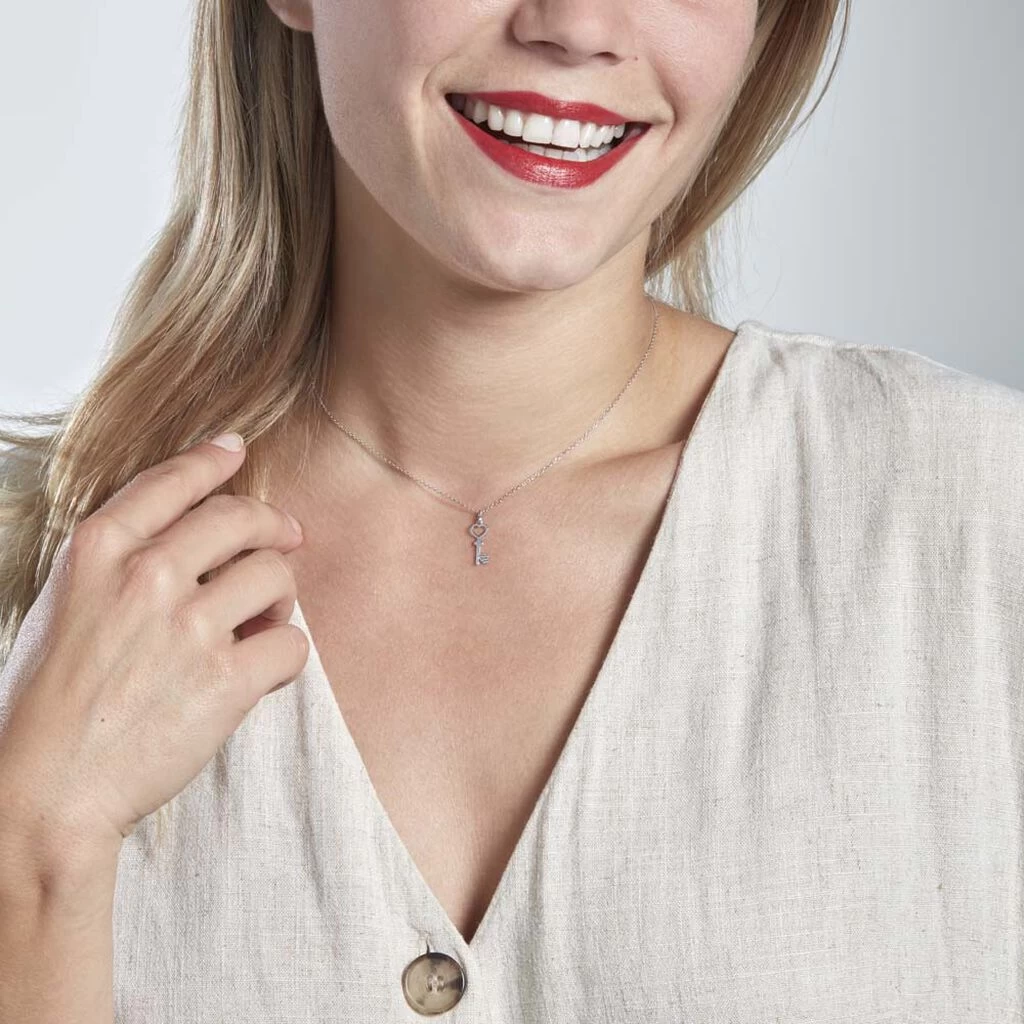 Pendentif Fatilia Clef Coeur Or Blanc 5 Pendentif Fatilia Clef Coeur Or Blanc – Image 3