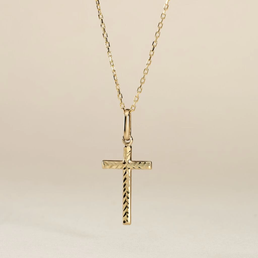 Pendentif Benny Croix Ciselee Or Jaune 5 Pendentif Benny Croix Ciselee Or Jaune – Image 3