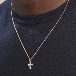 Pendentif Canice Croix Or Jaune Oxyde De Zirconium -Bijouterie primée. B3PMJZW105 model1