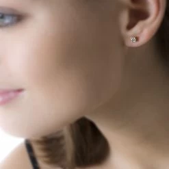 Boucles D'oreilles Puces Clavie Or Jaune Diamant 9 Boucles D'oreilles Puces Clavie Or Jaune Diamant -Bijouterie primée. B7OFJDW990 model0