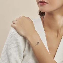 Bracelet Oya Argent Blanc Oxyde De Zirconium -Bijouterie primée. FABFBZW433 model0