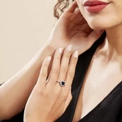 Bague Sphinx Argent Blanc Pierre Et Oxyde De Zirconium 12 Bague Sphinx Argent Blanc Pierre Et Oxyde De Zirconium -Bijouterie primée. FADFBLB003 model0