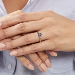 Bague Solitaire Kelvyn Argent Blanc Oxyde De Zirconium 12 Bague Solitaire Kelvyn Argent Blanc Oxyde De Zirconium -Bijouterie primée. FADFBZB187 model0