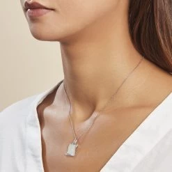 Pendentif Zodiaque Parchemin Argent Blanc -Bijouterie primée. FAPMBW0785 model0