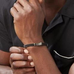 Bracelet Yannik Acier Blanc 13 Bracelet Yannik Acier Blanc -Bijouterie primée. FIBHBW0929 model2